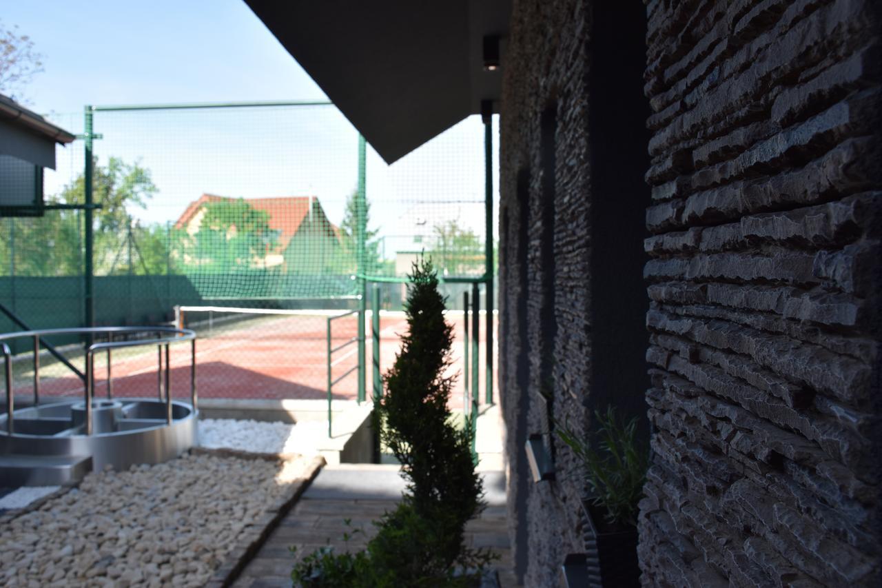 Penzion Vino Hruska Blatnicka Exterior photo